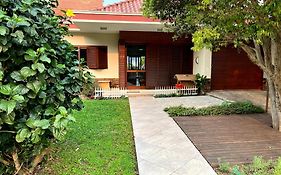 Casa da jabuticabeira centro de Rolante
